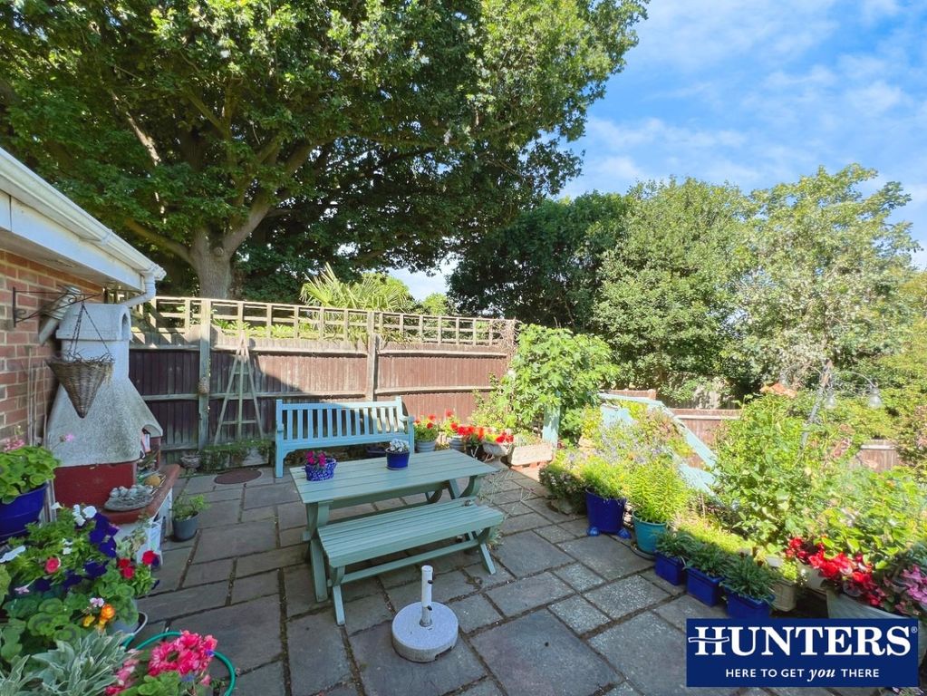 Property photo 3 of 27