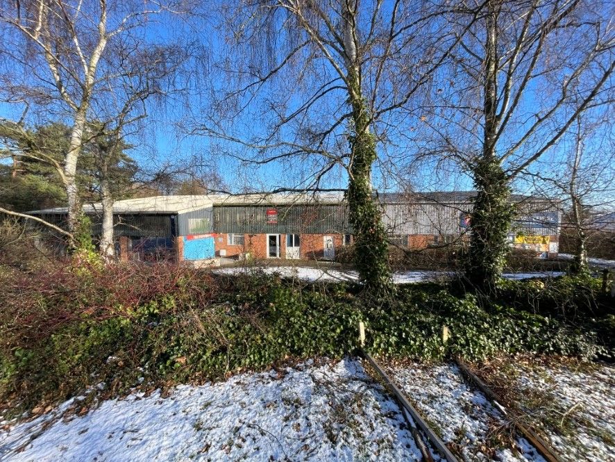 Property photo 3 of 8