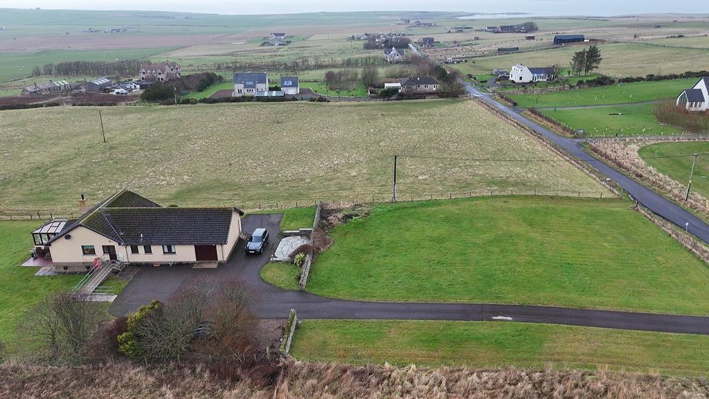 Property photo 2 of 5 Not Specified