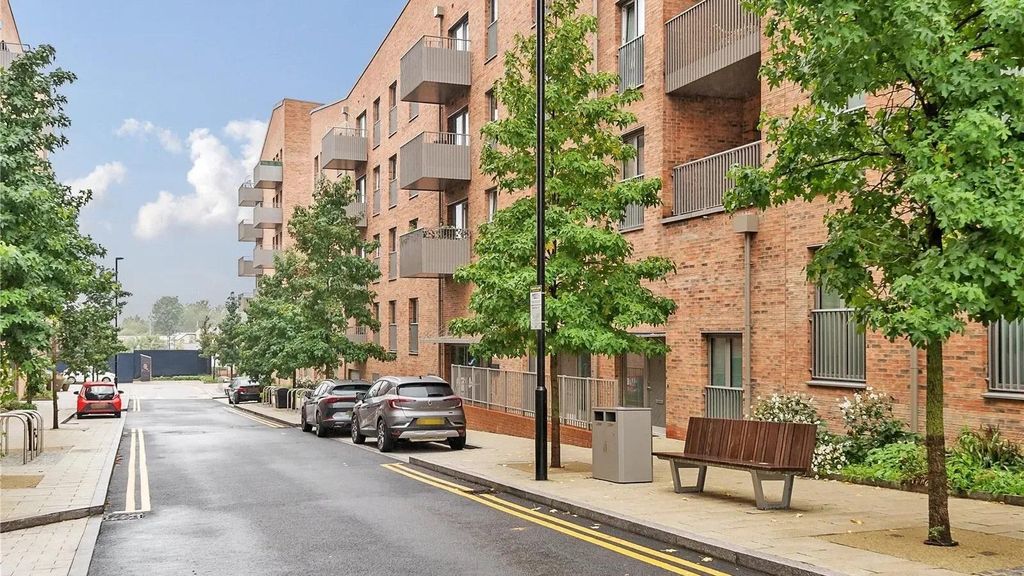 Property photo 1 of 10