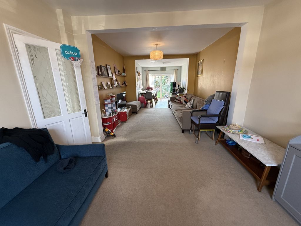 Property photo 2 of 15