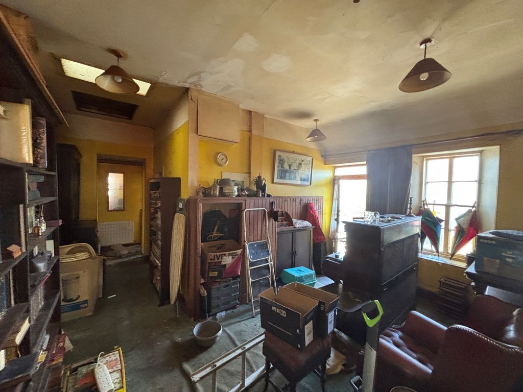 Property photo 2 of 21 2.Jpg