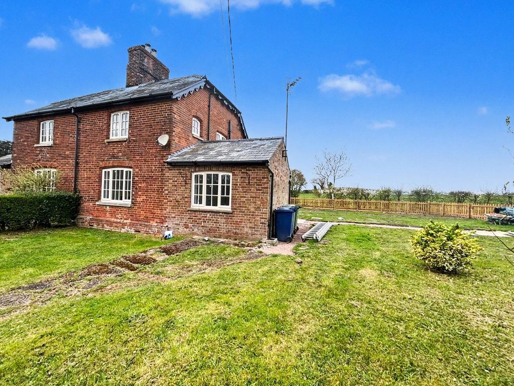 Property photo 1 of 9 Picture No. 07