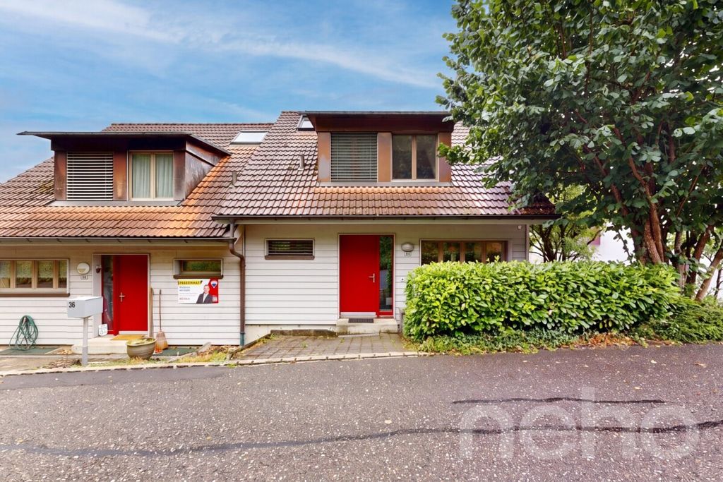 Property photo 3 of 12
