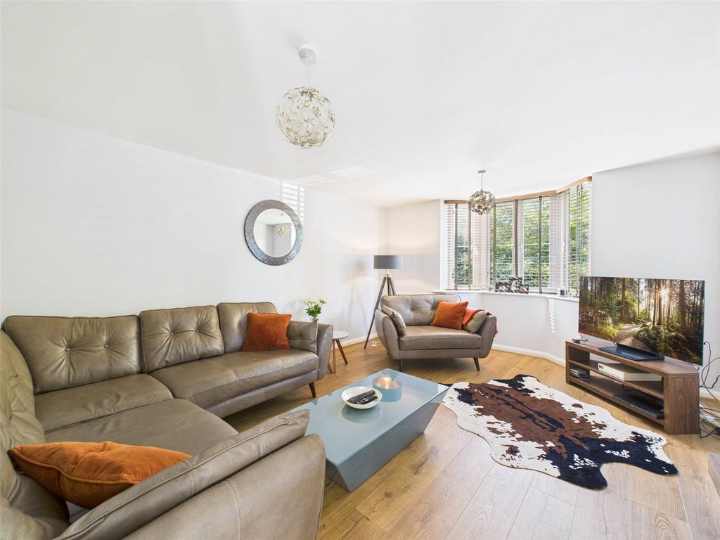 Property photo 2 of 18 Picture No. 06