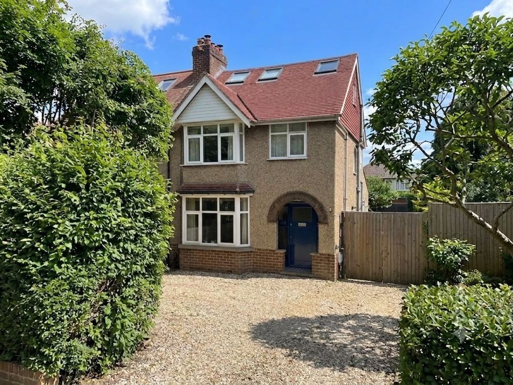 Property photo 1 of 11 Front