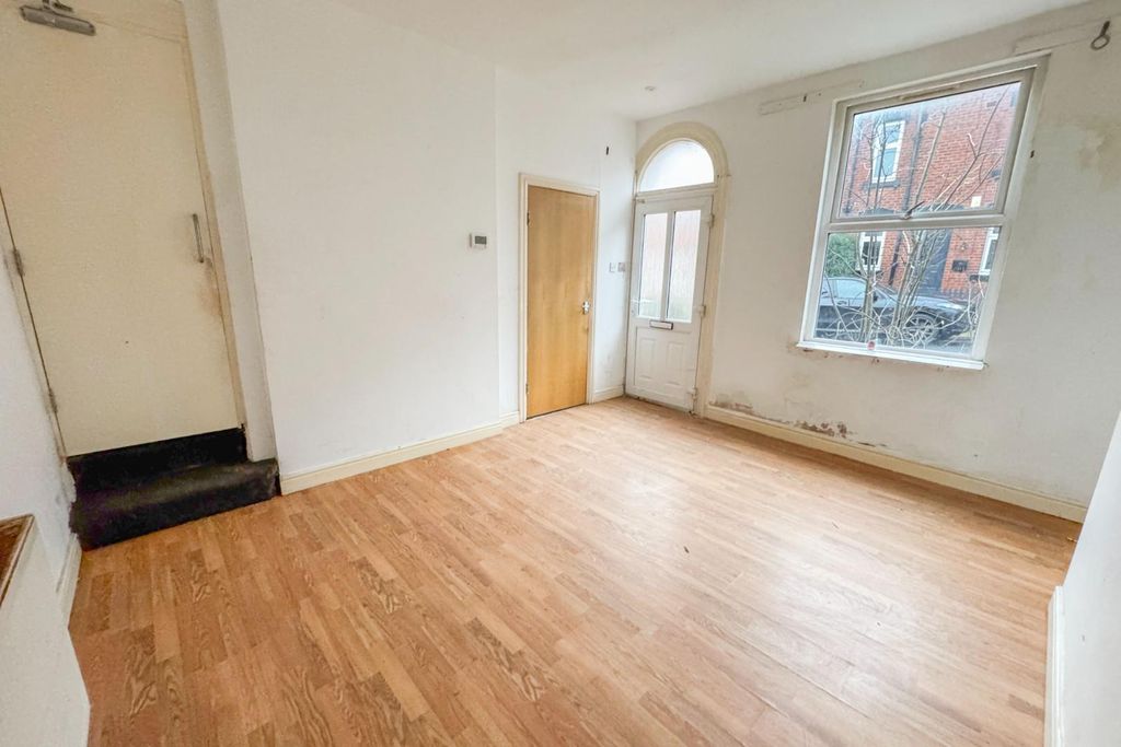 Property photo 2 of 15 2.Jpg