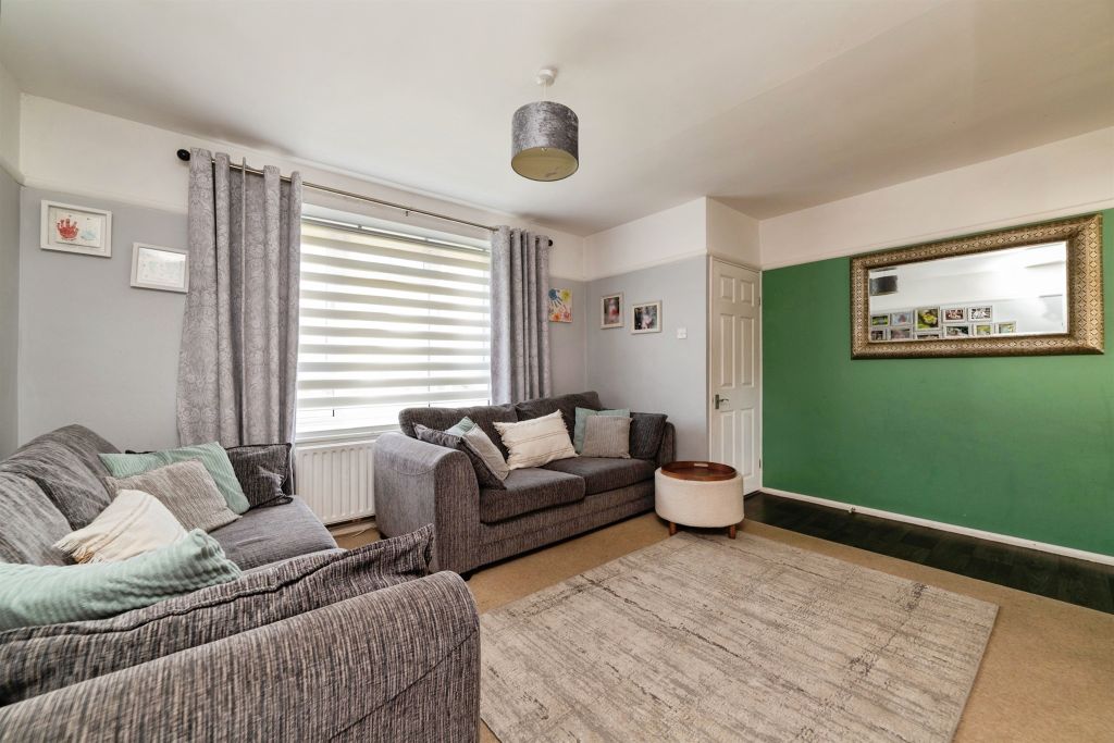 Property photo 3 of 20