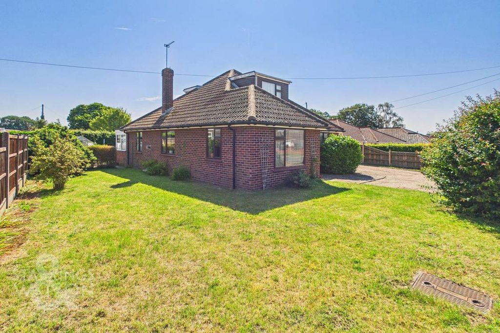Property photo 2 of 22