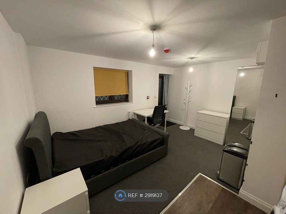 Property photo 2 of 7 Fully Furnished