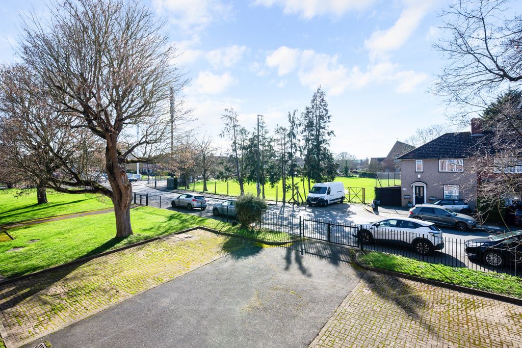 Property photo 3 of 18 Picture No. 18