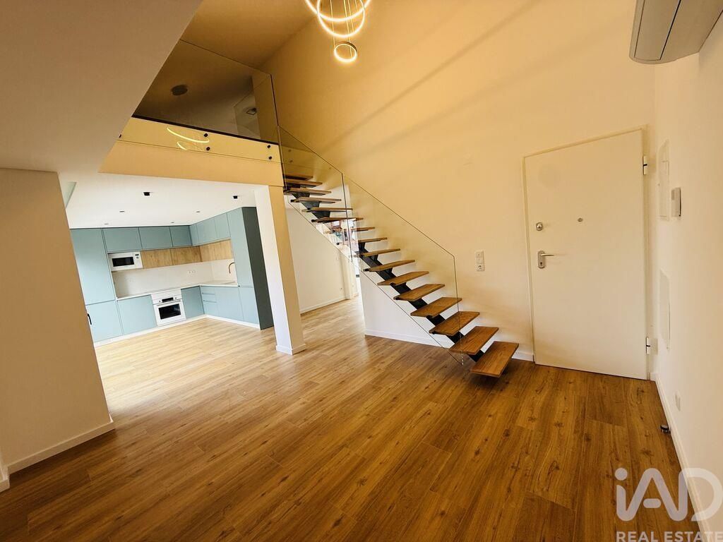 Property photo 1 of 30