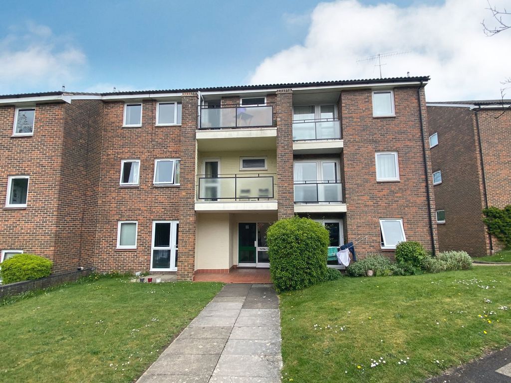 Property photo 1 of 9