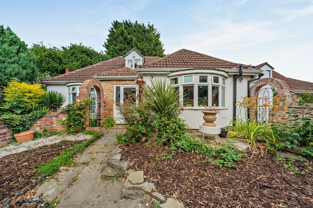 Property photo 1 of 69