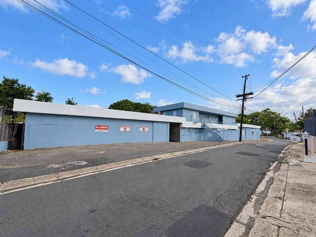 Property photo 3 of 18
