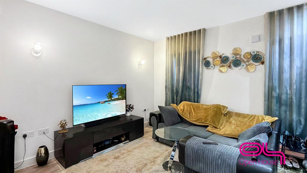 Property photo 2 of 13 Add A Subheading - 2026-02-06T105731.238.Png