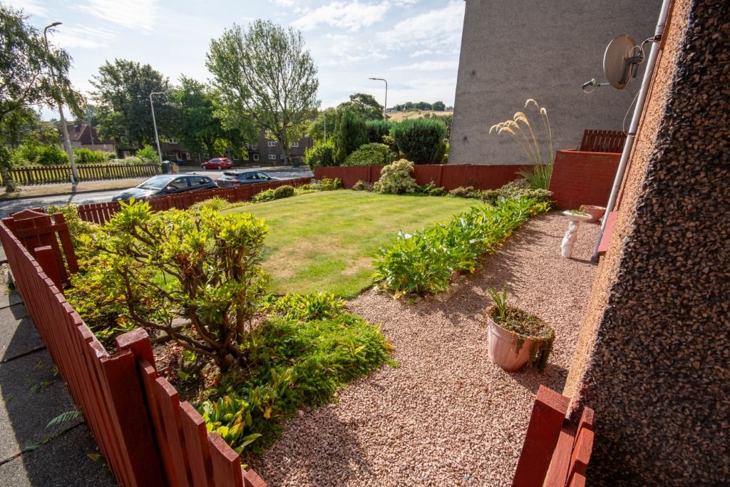 Property photo 2 of 16 Photo 2