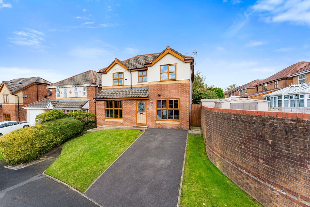 Property photo 1 of 47 4545971