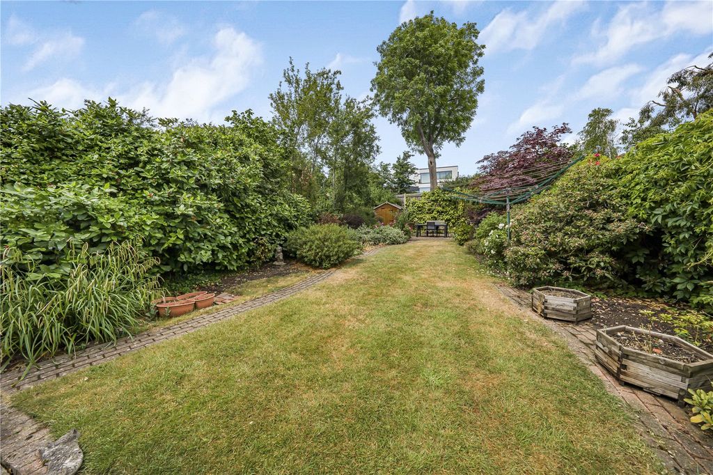 Property photo 2 of 17 Picture No. 03