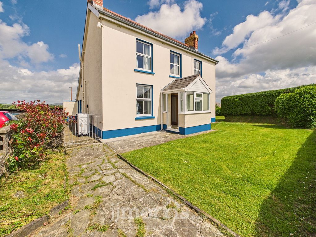 Property photo 3 of 50