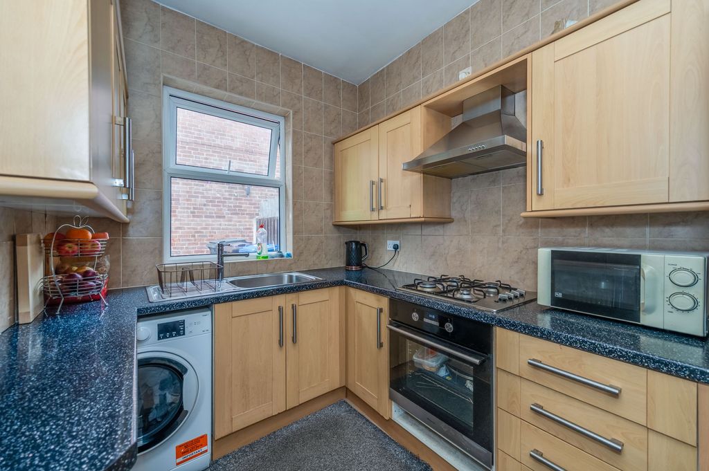 Property photo 3 of 15