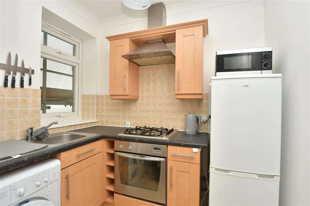 Property photo 1 of 6 Kitchen