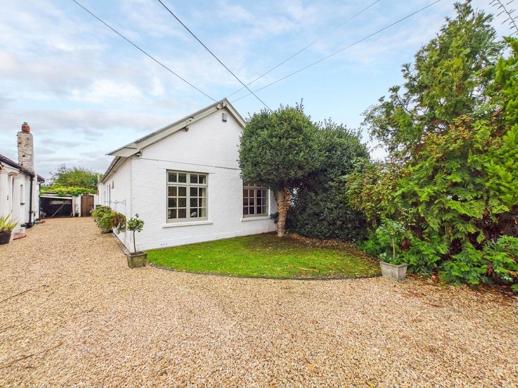 Property photo 1 of 32 Picture No. 25