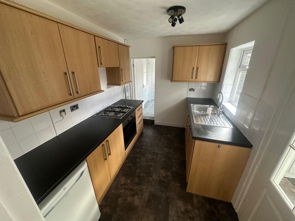 Property photo 2 of 10 Image