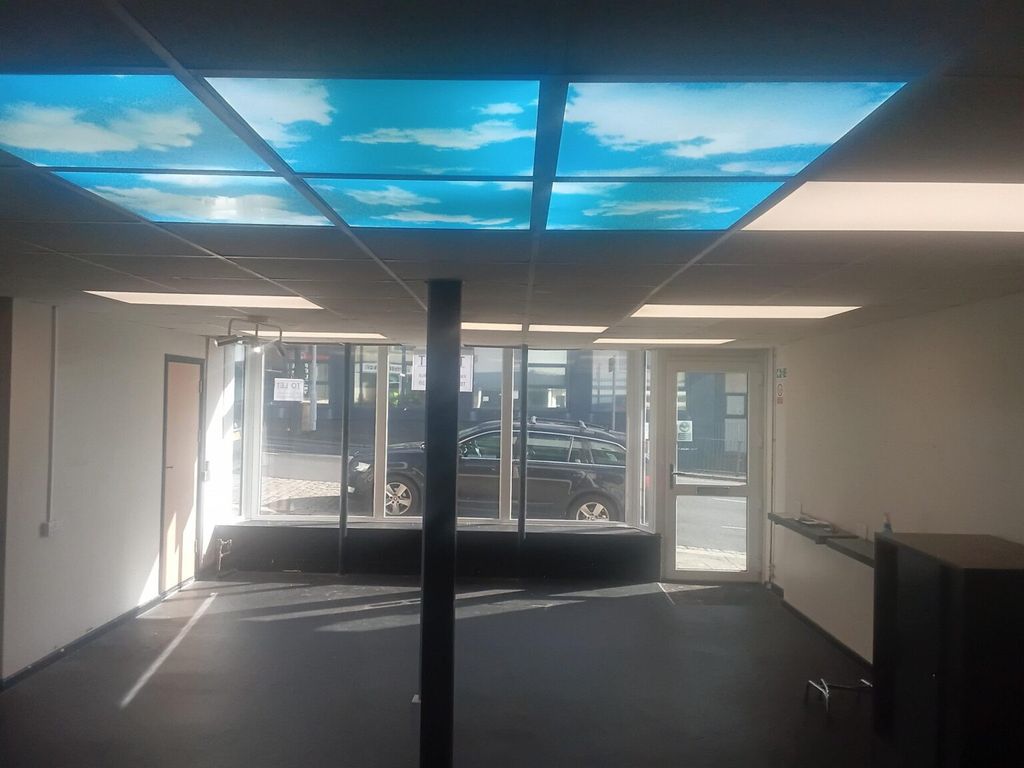 Property photo 1 of 1