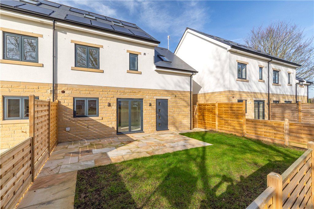 Property photo 2 of 20 Level Garden