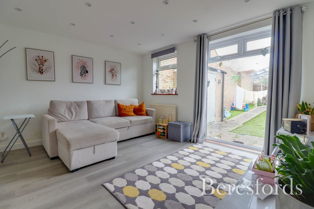 Property photo 2 of 13 Picture 2