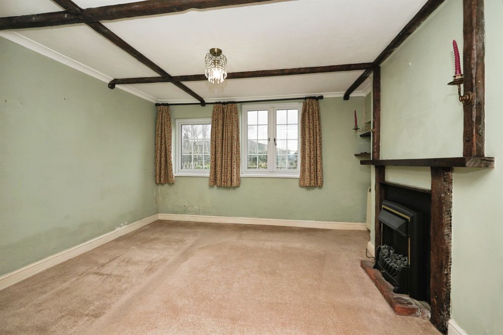 Property photo 3 of 19