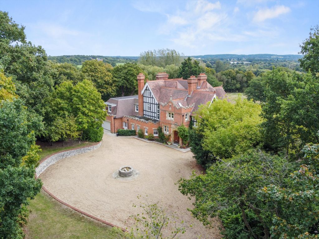 Property photo 1 of 32 Image