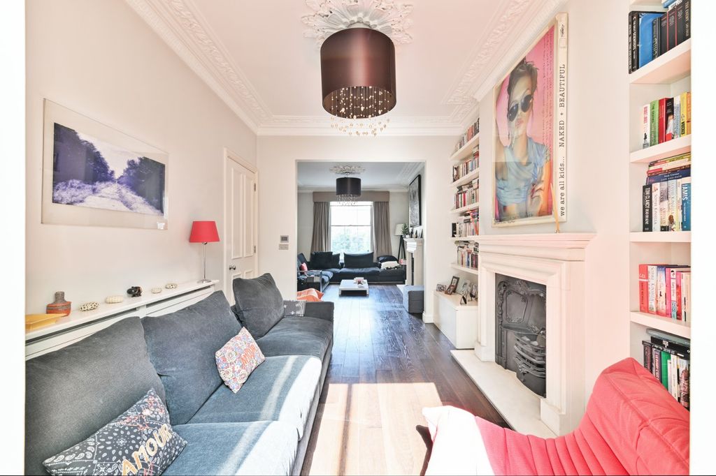 Property photo 2 of 27 Picture No. 36