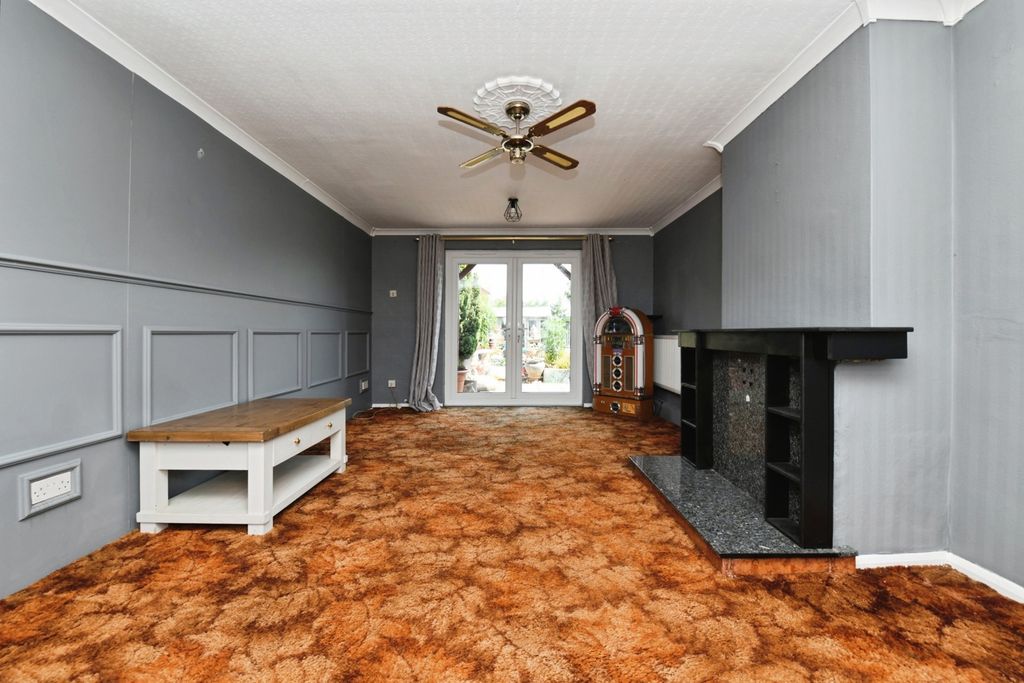 Property photo 2 of 19 Pbox-Img.Jpg