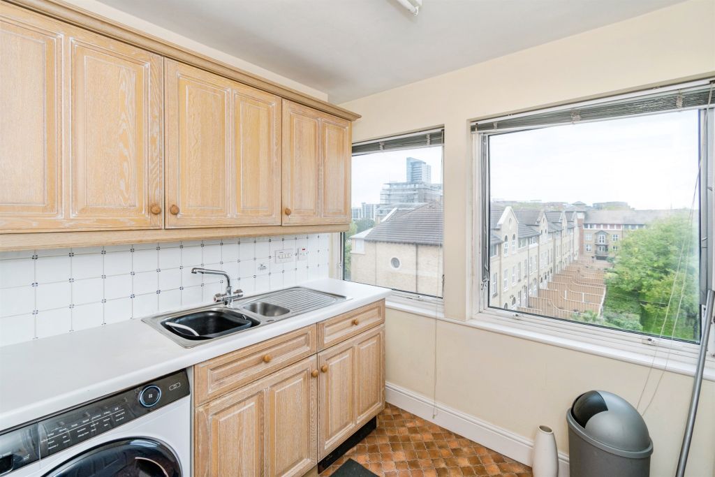 Property photo 2 of 17 Living Room