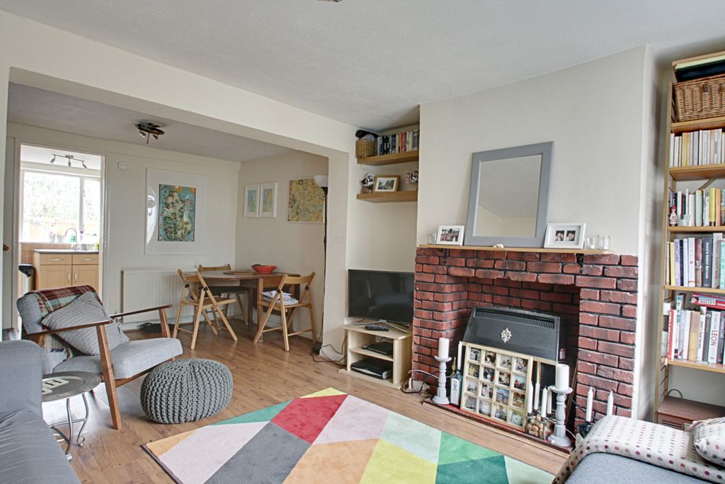 Property photo 2 of 7