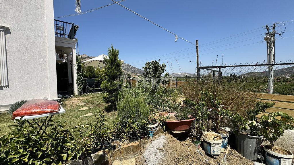 Property photo 3 of 54