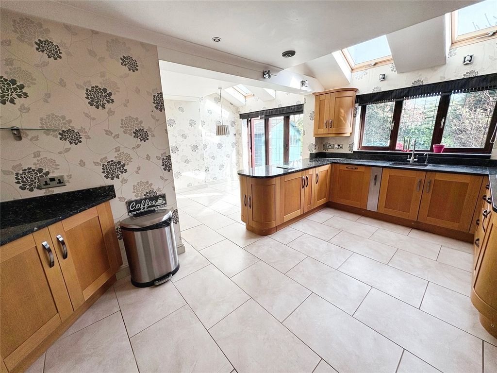 Property photo 2 of 28 Kitchen-Diner