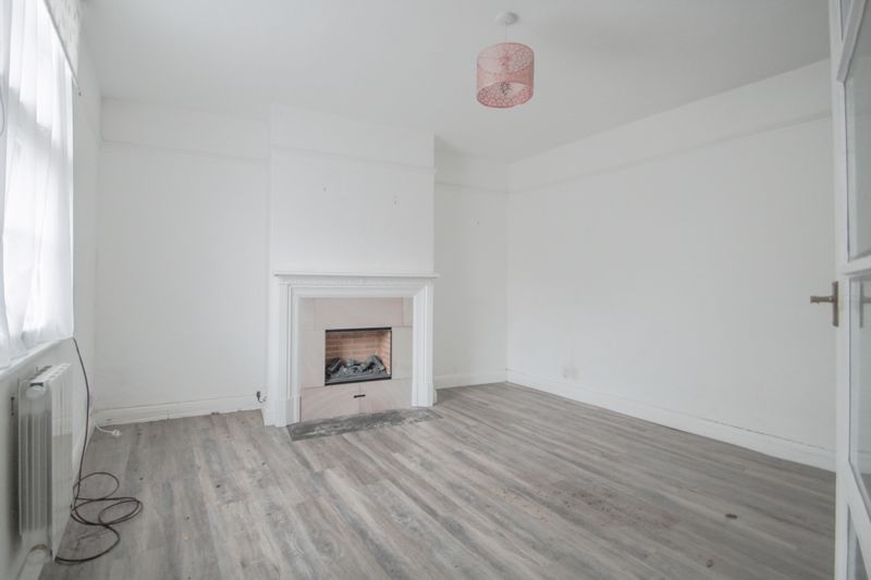 Property photo 3 of 17 Photo 3