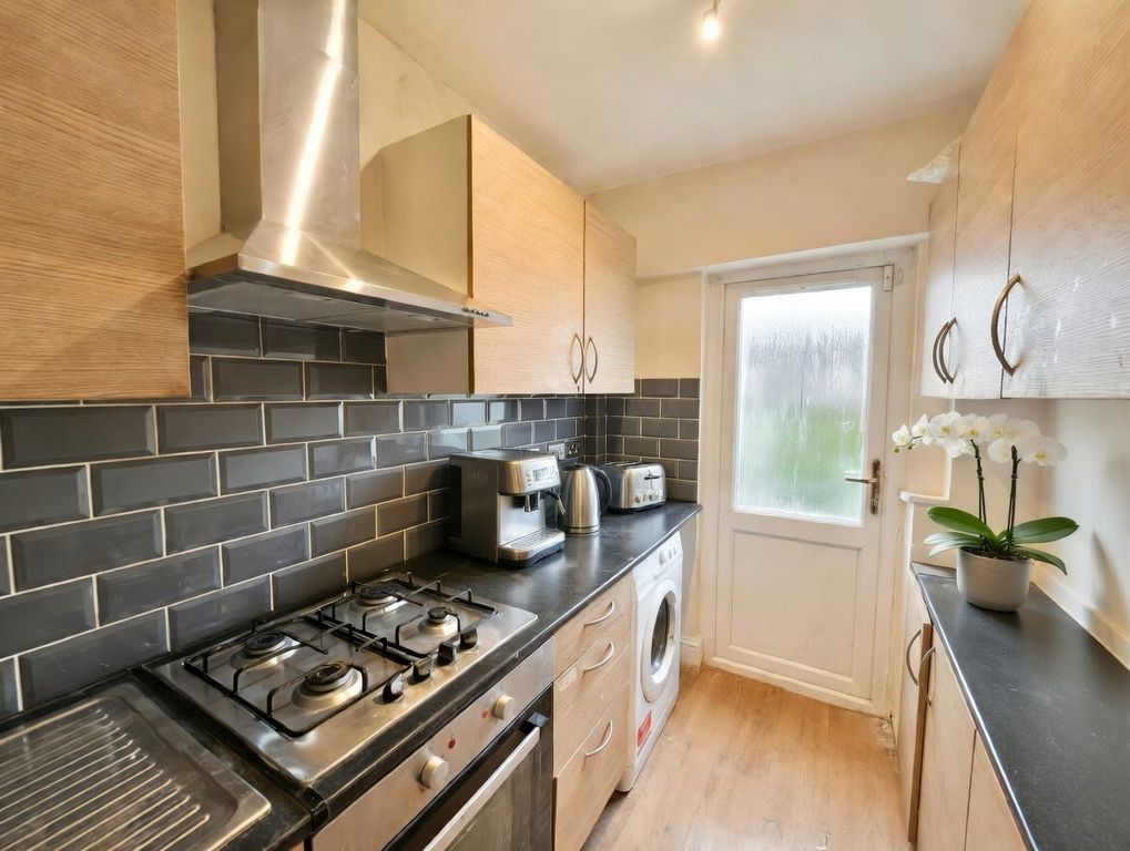 Property photo 3 of 15 Photo 3