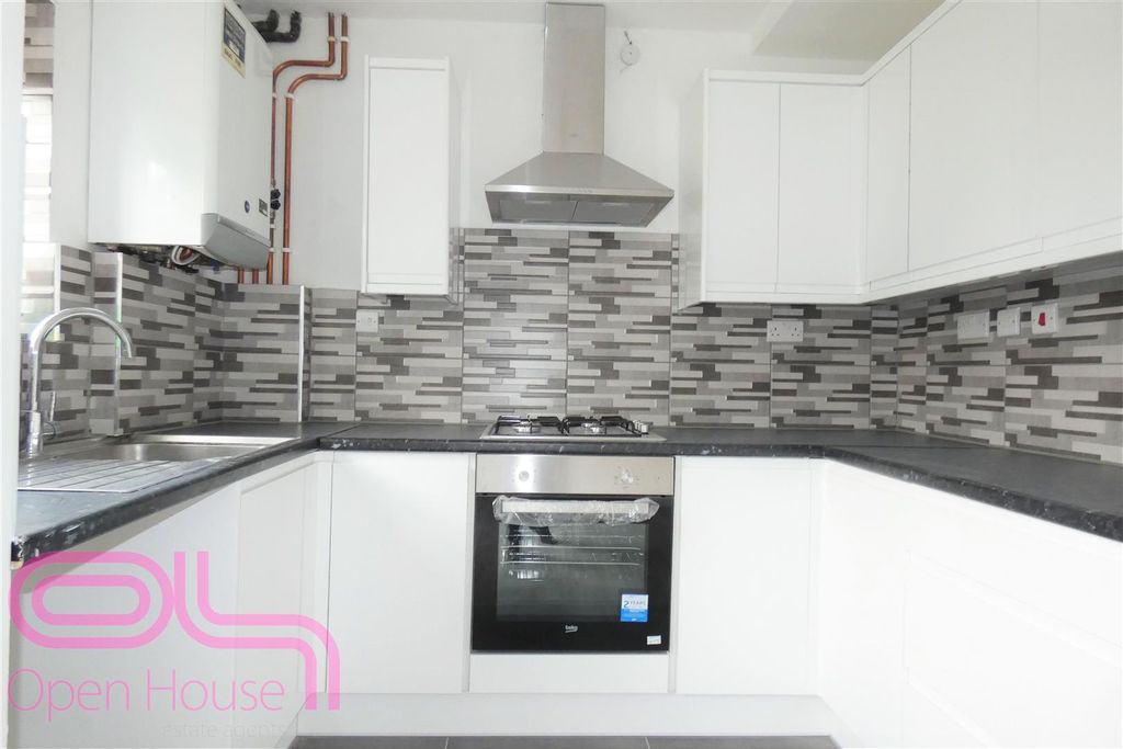 Property photo 1 of 9 Kitchen-3.Jpg