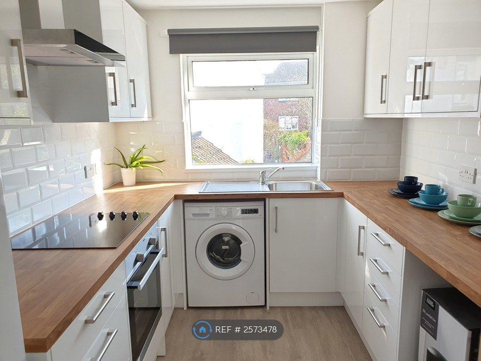 Property photo 2 of 4