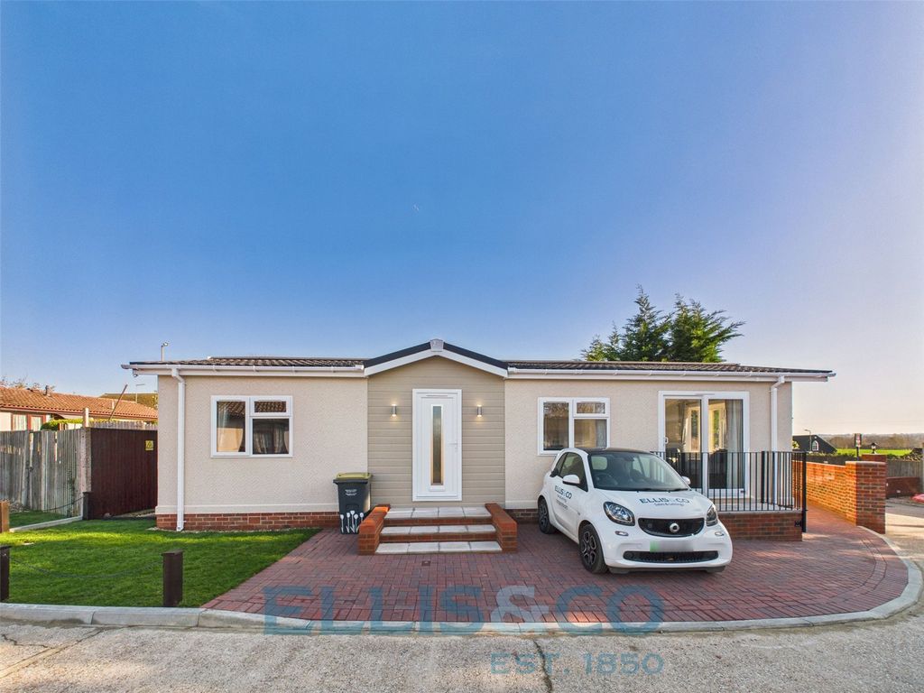 Property photo 1 of 14 Picture No. 02