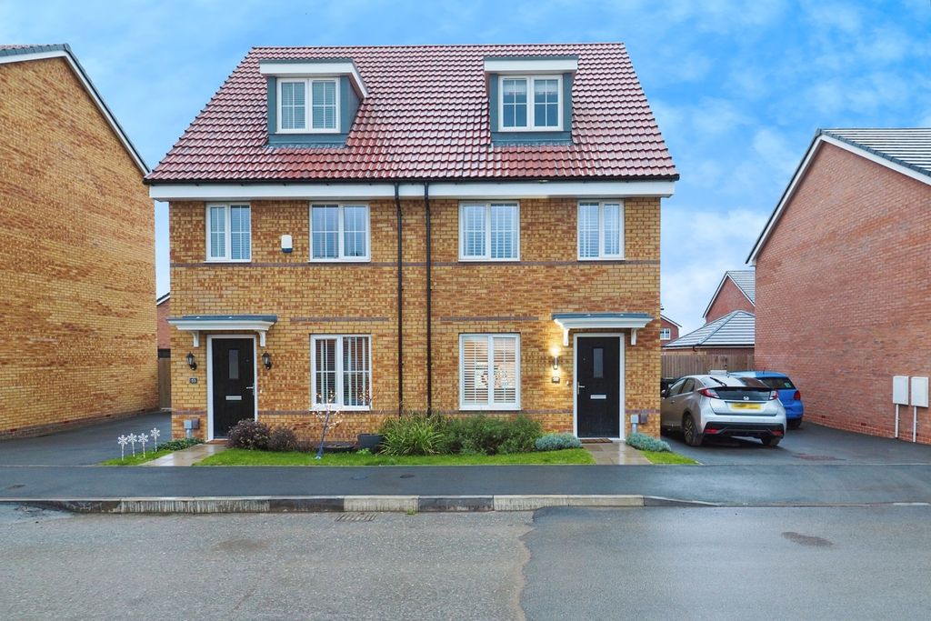 Property photo 1 of 18 Pbox-Img.Jpg