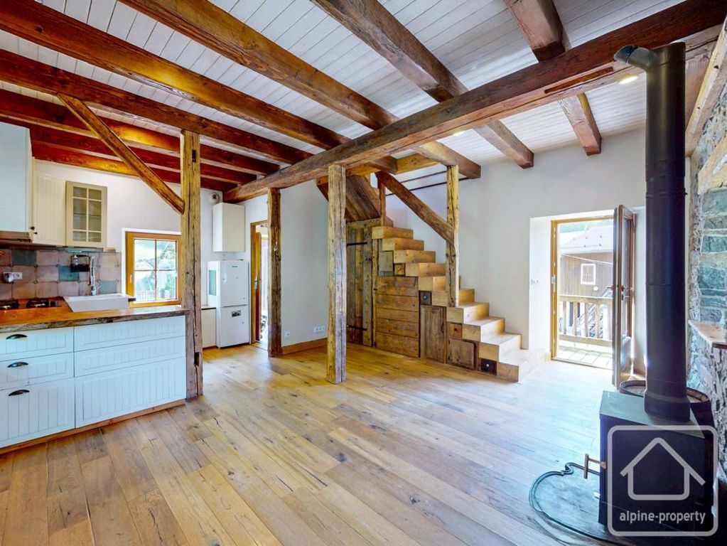 Property photo 3 of 40