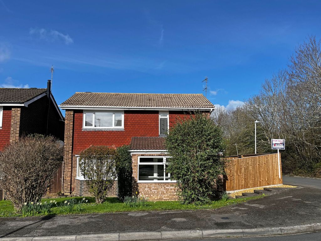 Property photo 1 of 21