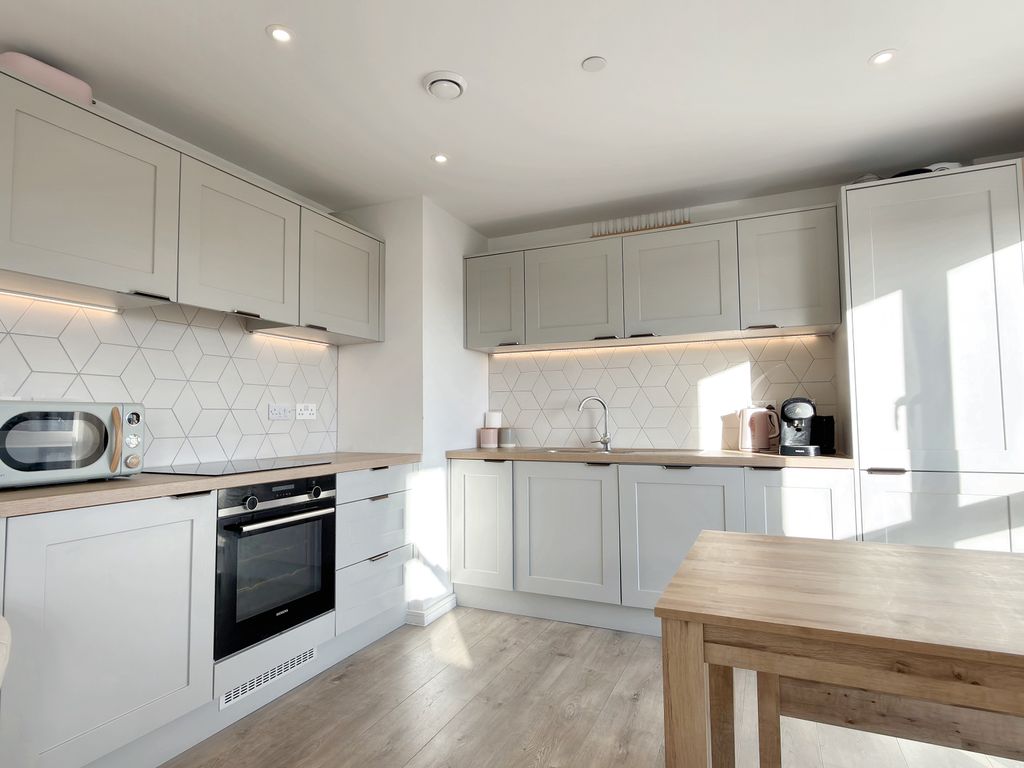 Property photo 2 of 15 Img_1591