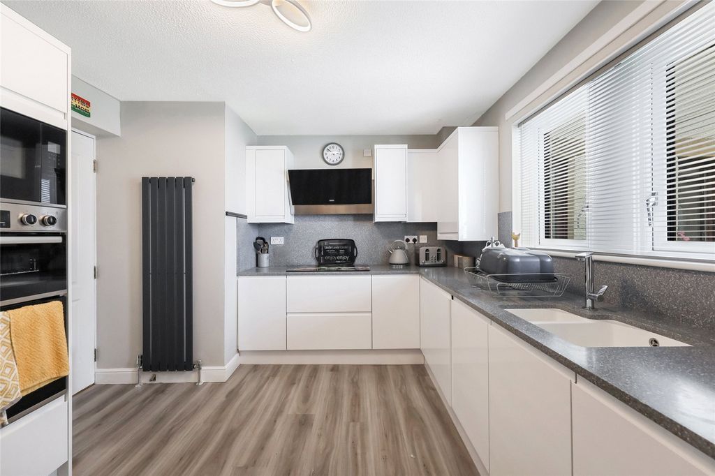Additional image 7 of 3 bed flat for saleBowen Craig, Largs, North Ayrshire KA30