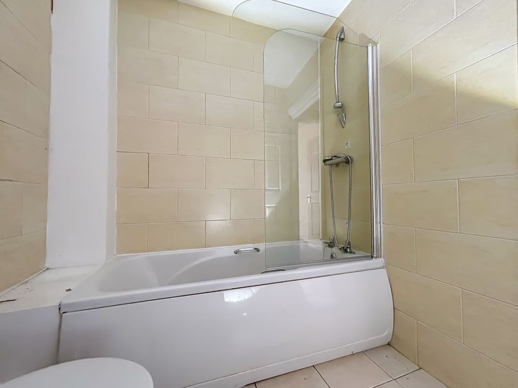 Property photo 3 of 10 Image 3